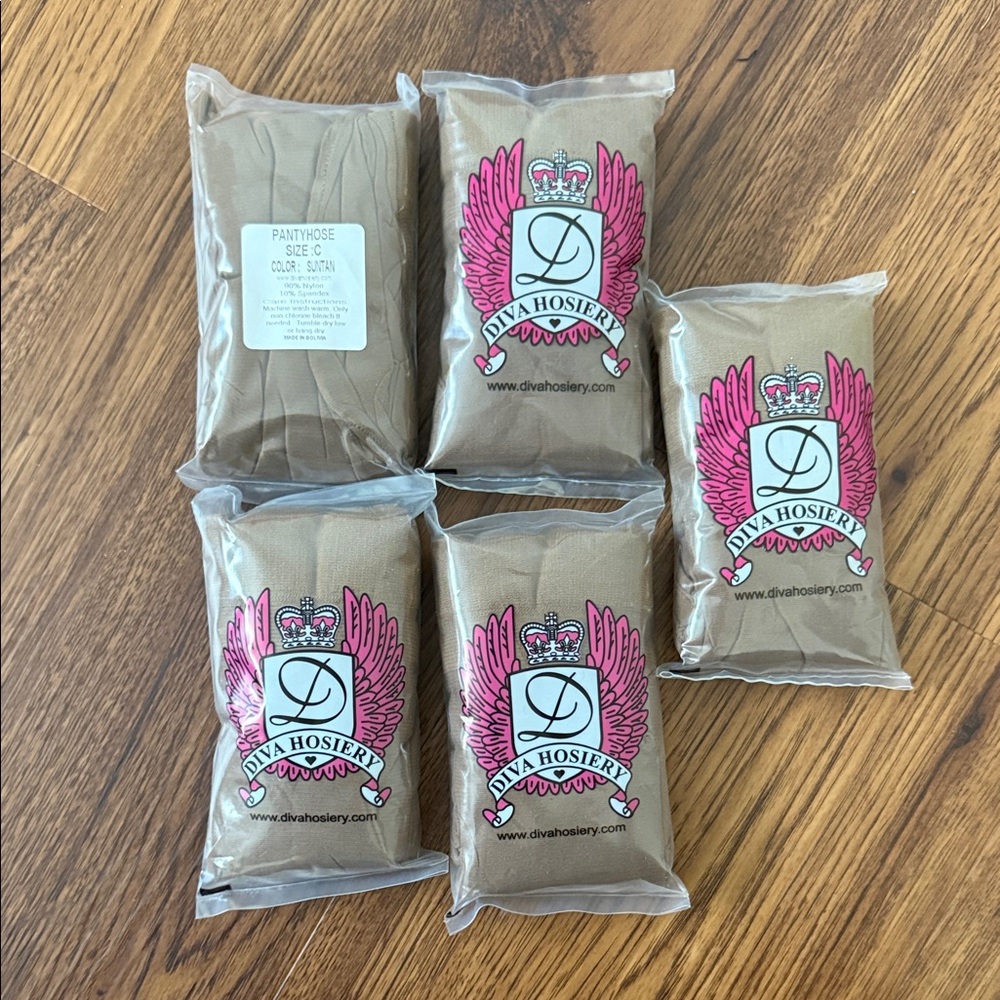 Diva Hosiery Tan Pantyhose Set